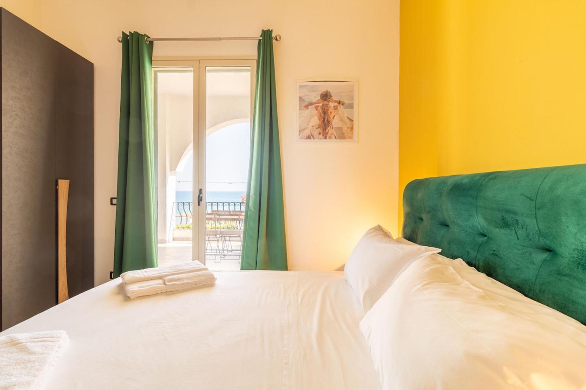 Villa Archi Sul Mare Cava dʼAliga Exteriér fotografie